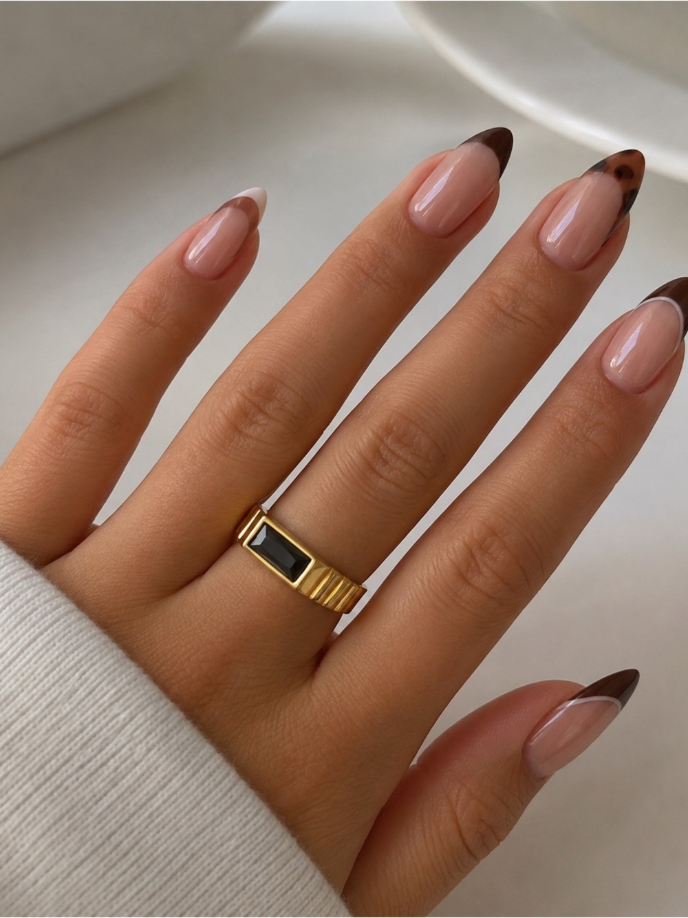 18k Gold Toned Rectangular Black Stone
Signet Ring